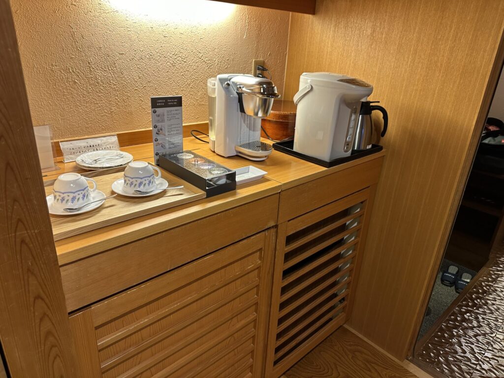 お茶などのドリンク類