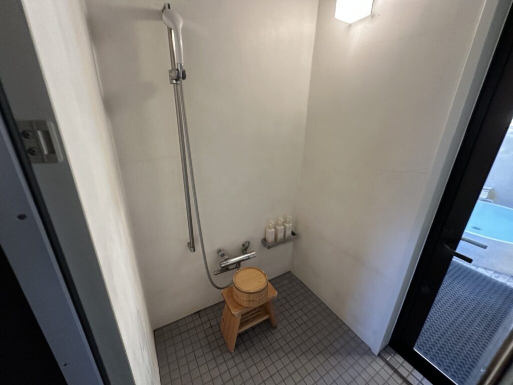 坐忘客室「二藍」の洗い場